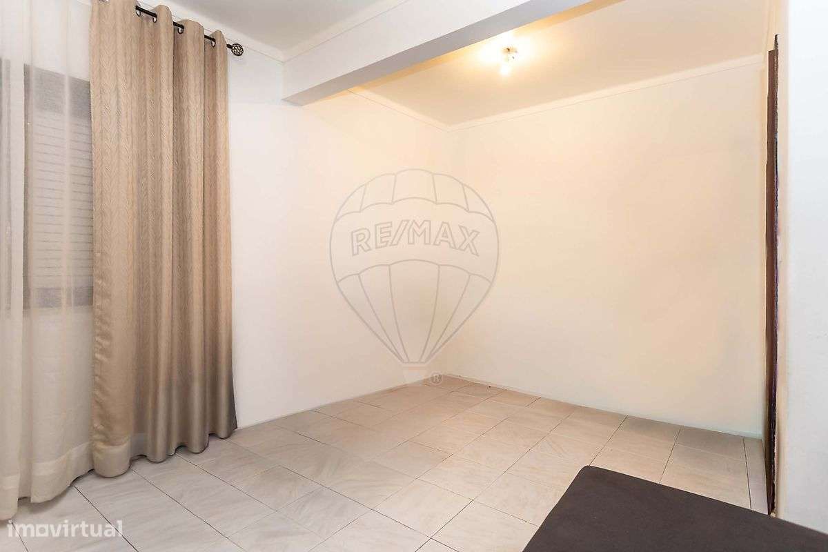 Apartamento T1 para venda - Grande imagem: 2/14