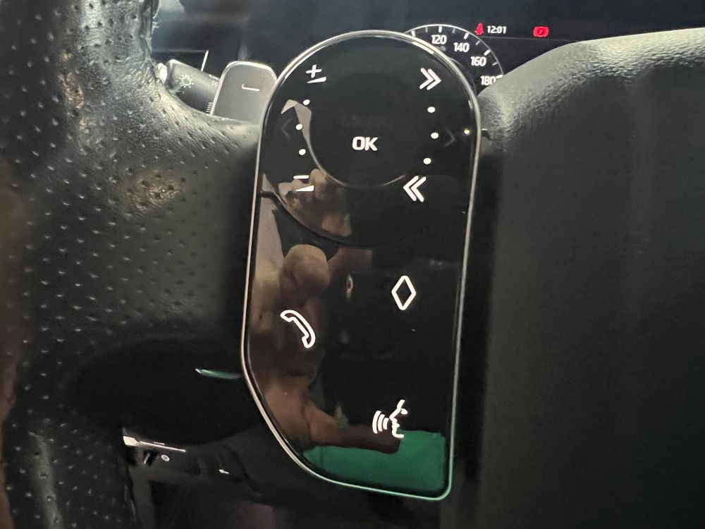 Land-Rover Range-Rover-Velar