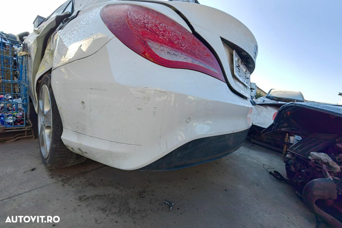 Bara spate cu senzori Mercedes CLA C117  2013 - 3
