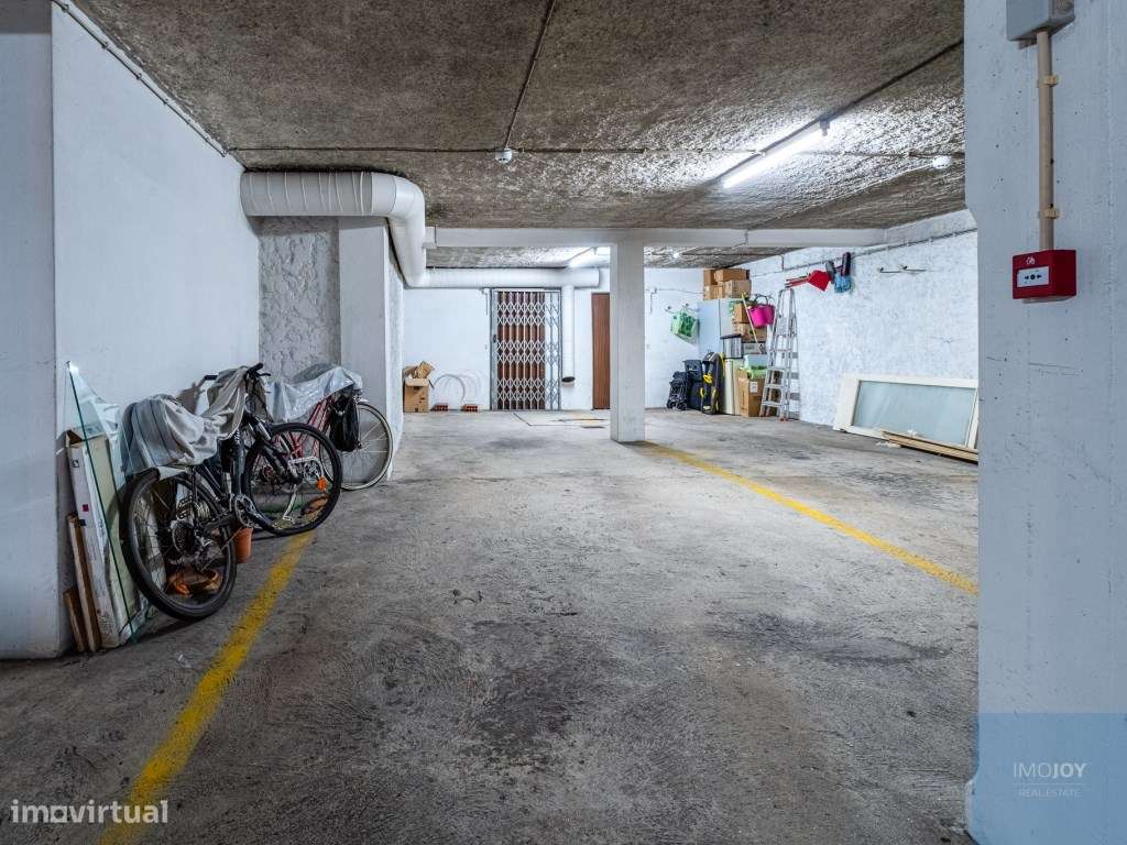 Apartamento T5 Duplex em Matosinhos-31
