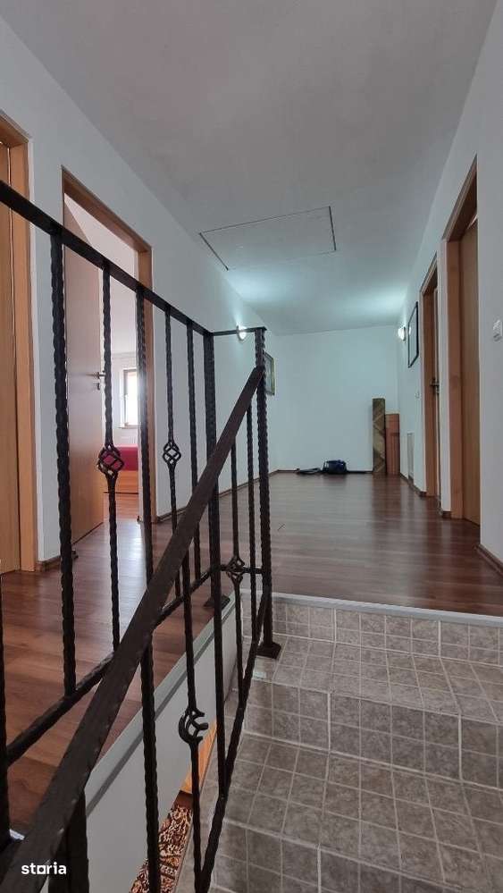 Casa de vanzare in zona Comuna Berceni / 1 Mai-13