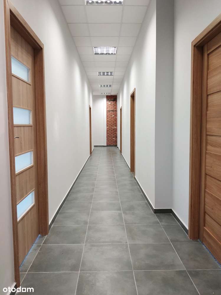 Lokal biurowo-usługowy blisko centrum, parking - Pełny obrazek: 4/7