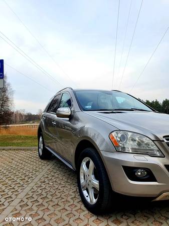 Mercedes-Benz ML 350 BlueTec 4-Matic - 9