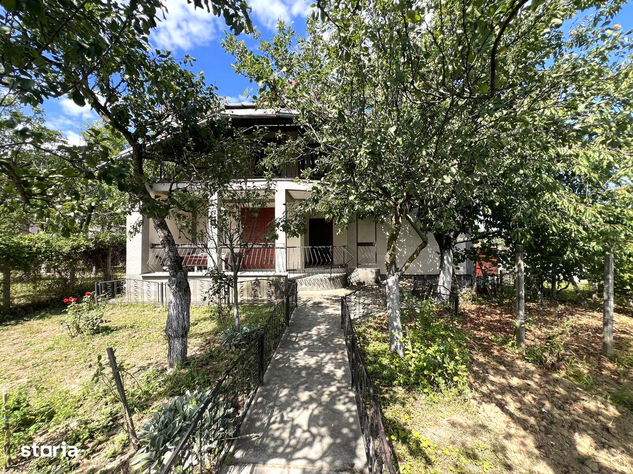 Casă spațioasă și primitoare în Viile Satu Mare – zona Dealu Mare-4