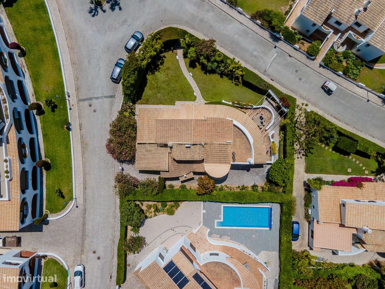 Moradia com Vista Mar e Piscina em Alvor, a curta distância da praia e-42