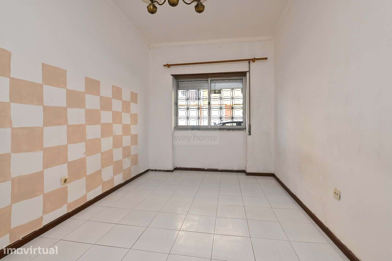 Apartamento T2 | Central | Baixa da Banheira-9