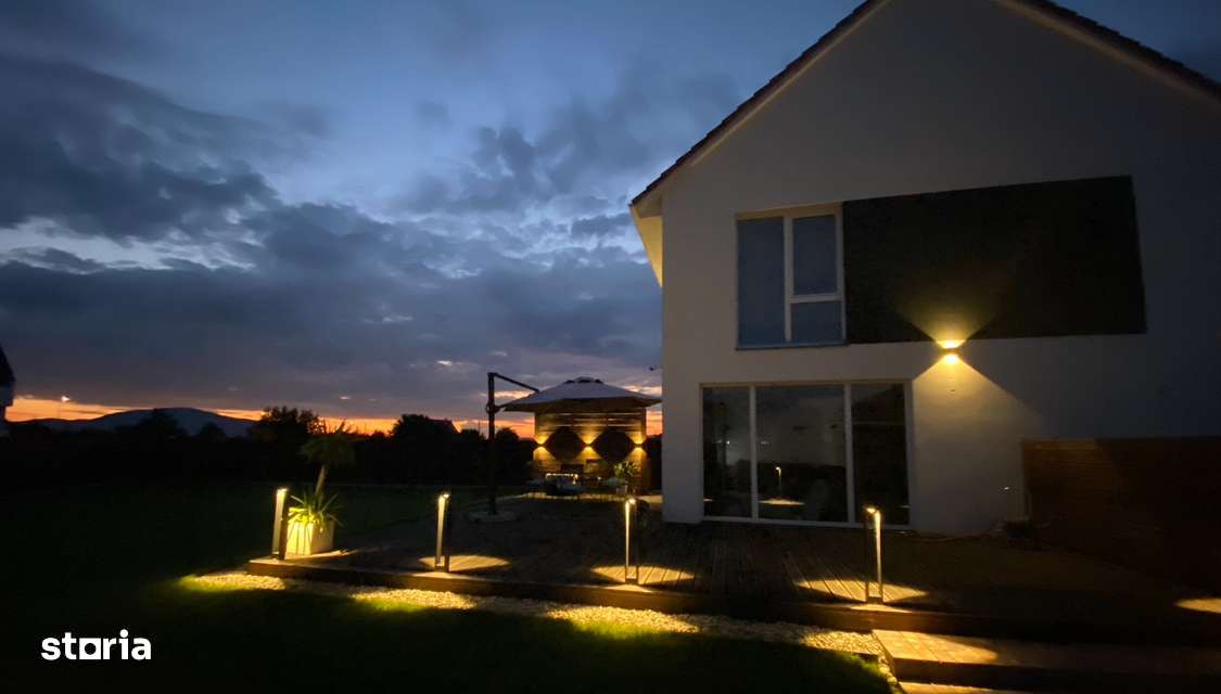 Casă de închiriat cu 4 camere și grădină - Imagine principală: 5/10