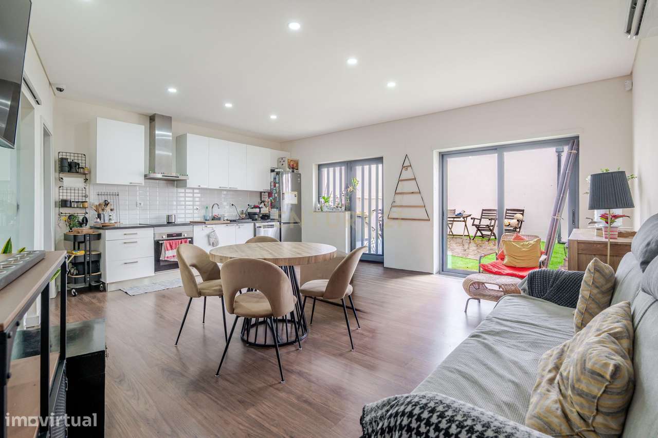 Moradia Totalmente Remodelada na Madalena - V.N. Gaia - Grande imagem: 5/26