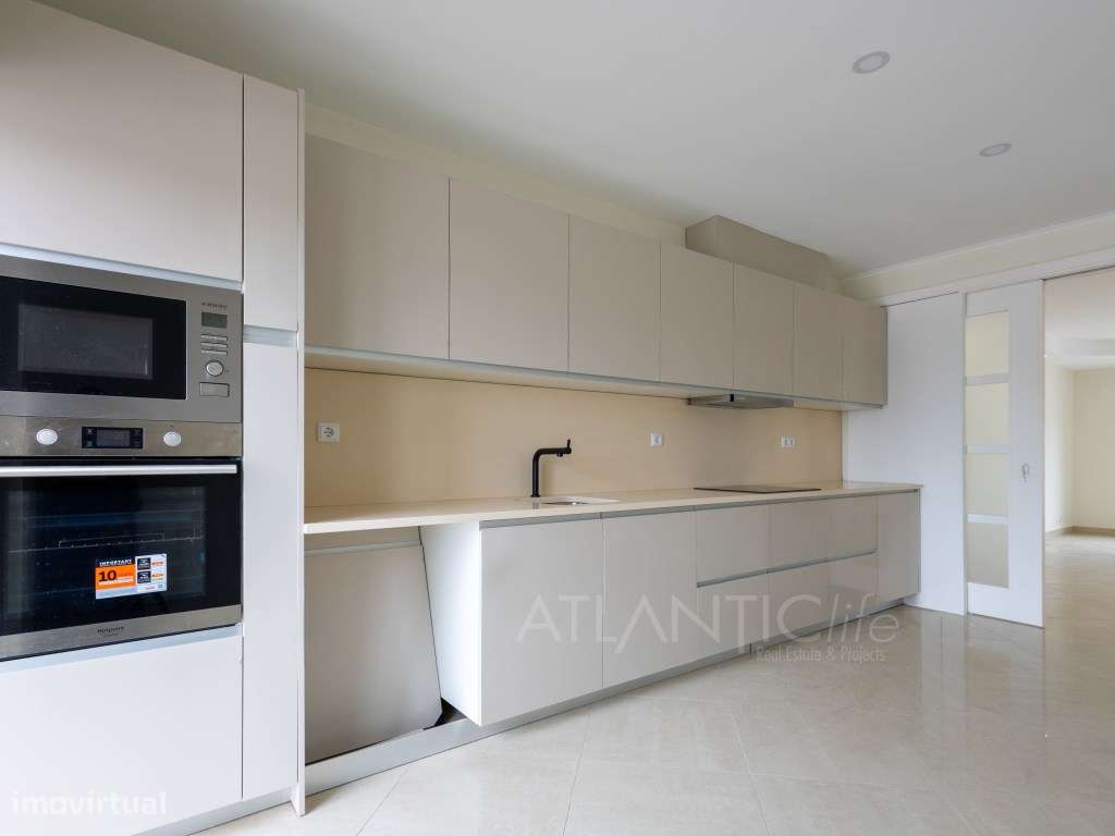 Moradia T3 Amadora com Excelentes Áreas e Espaço Exterior-7