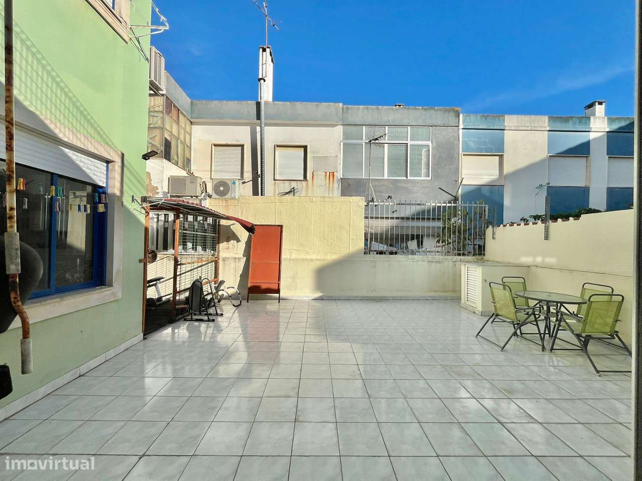 T1 - Garagem / Terraço - Baixa da Banheira - Grande imagem: 2/13