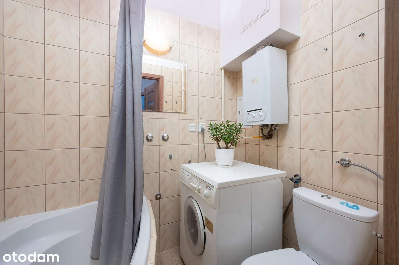 500 m od Kazimierza|Oddzielna kuchnia|Kameralne mieszkanie-5