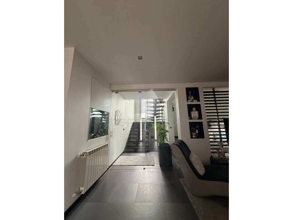 Casa de luxo à entrada da cidade de chaves-14