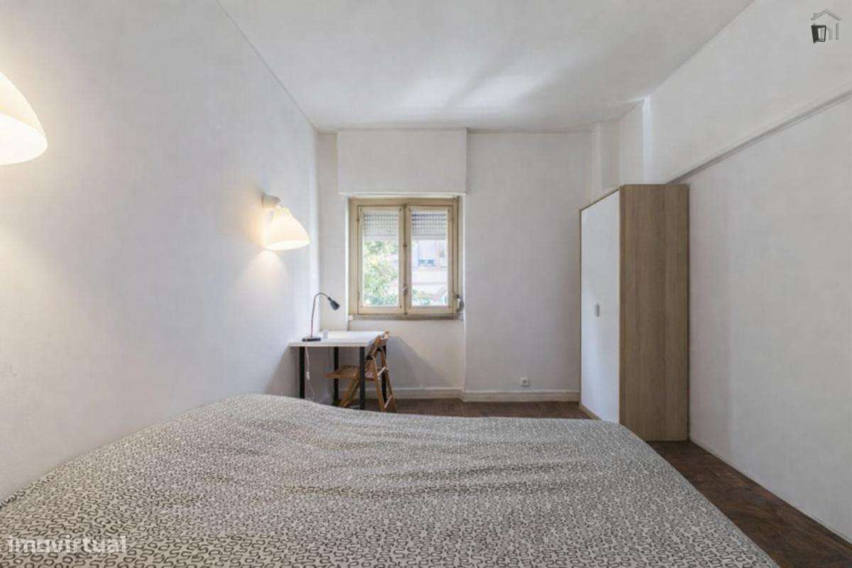 Quarto - localizado em Estrela Lisbon - Grande imagem: 3/10
