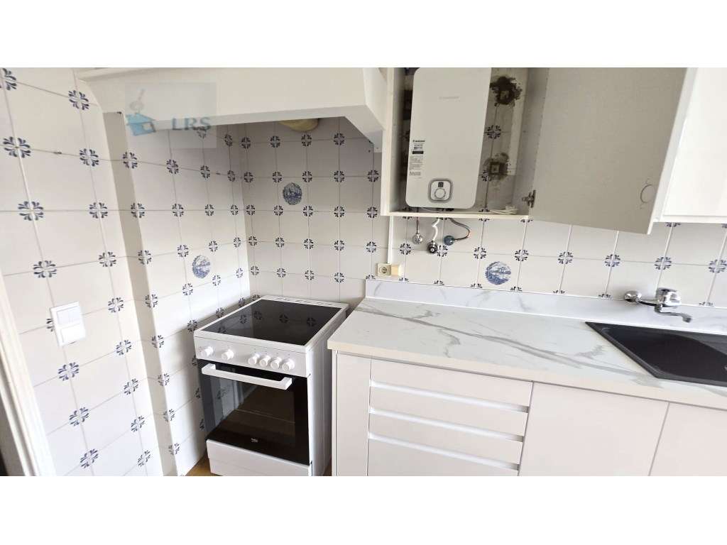 - Quinta da Bicuda, Cascais, T2 em bom estado . 
Excelente T2 na Q...-24