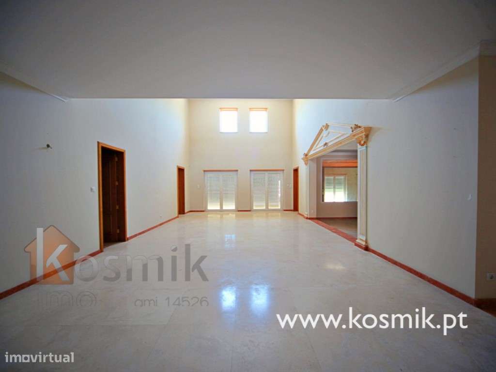 Moradia bifamiliar de Luxo para recuperar V5 + V5 :: Bucelas - Lour...-47