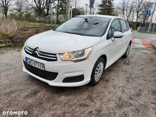 Citroën C4 1.6 HDi Attraction - 1