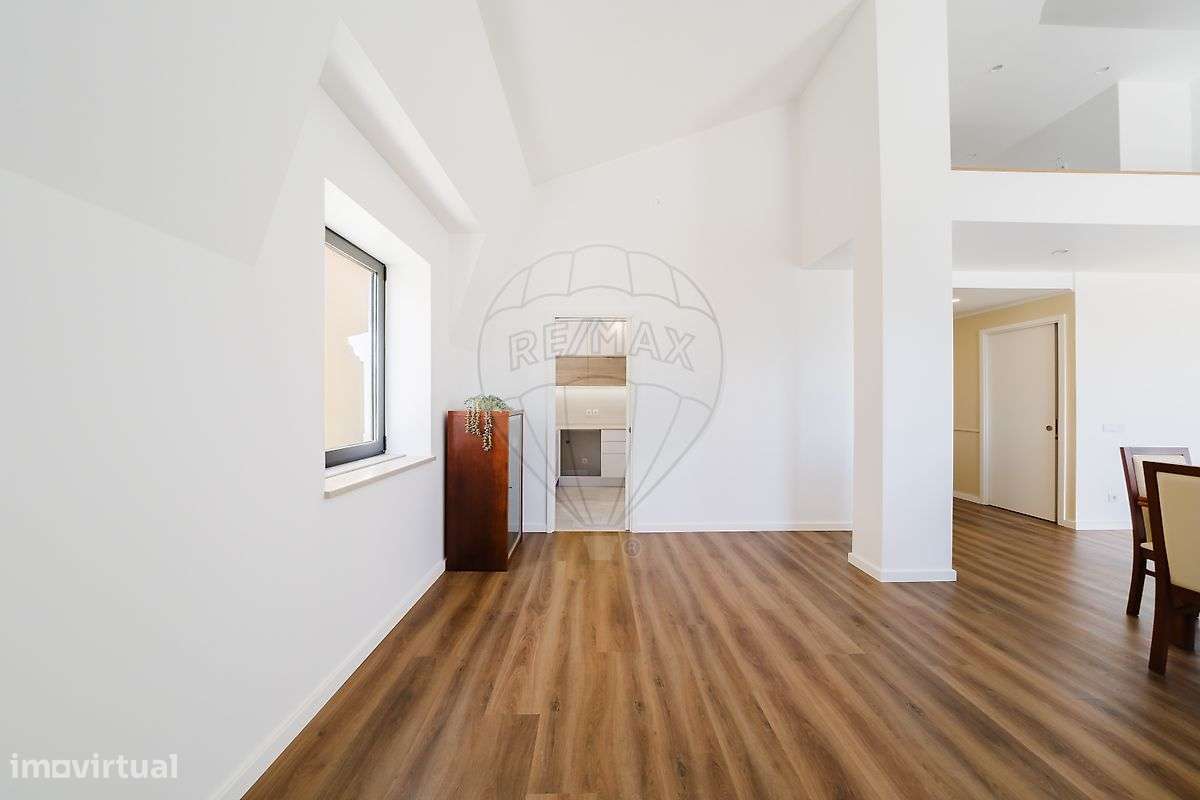 Apartamento T4 para venda-11