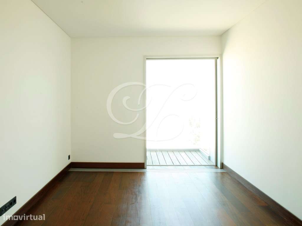 Apartamento T4 c/ Vista para o Rio Tejo | Empreendimento Sky Restelo-14