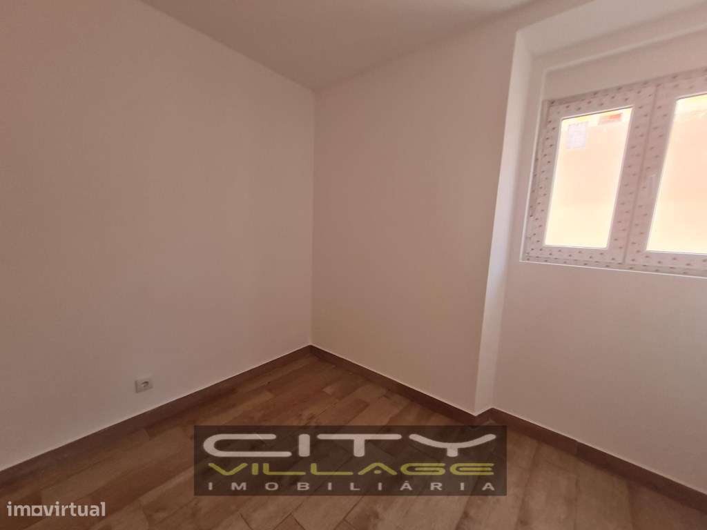 Prédio Centro Montijo-17