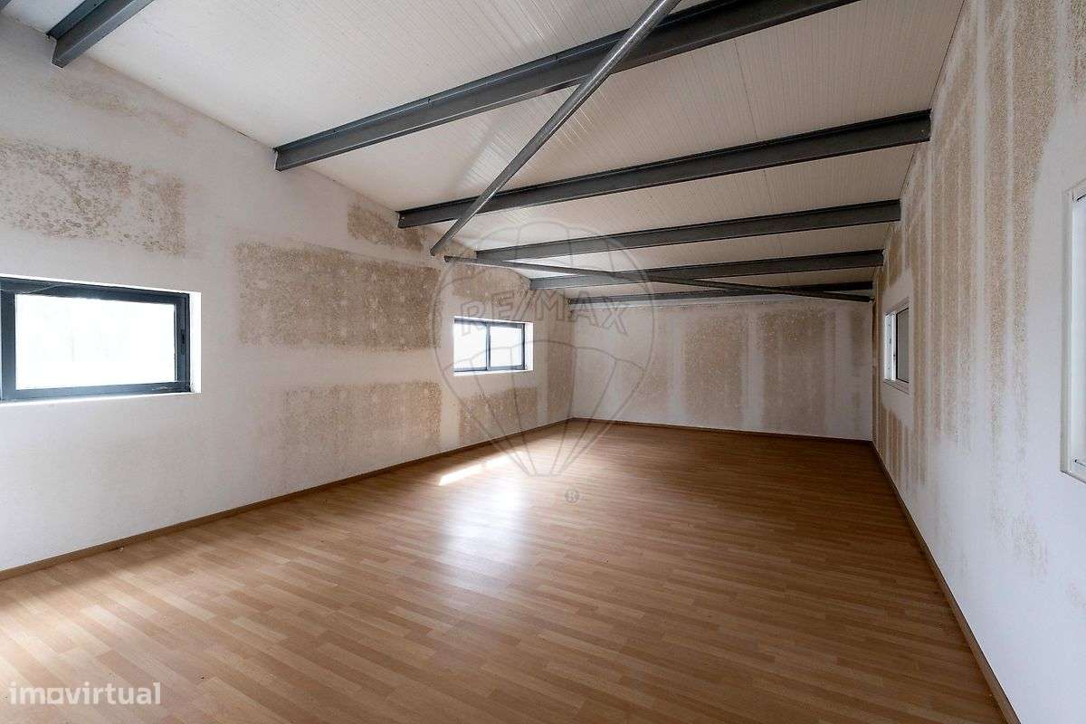 Armazém  para arrendamento - Grande imagem: 5/16