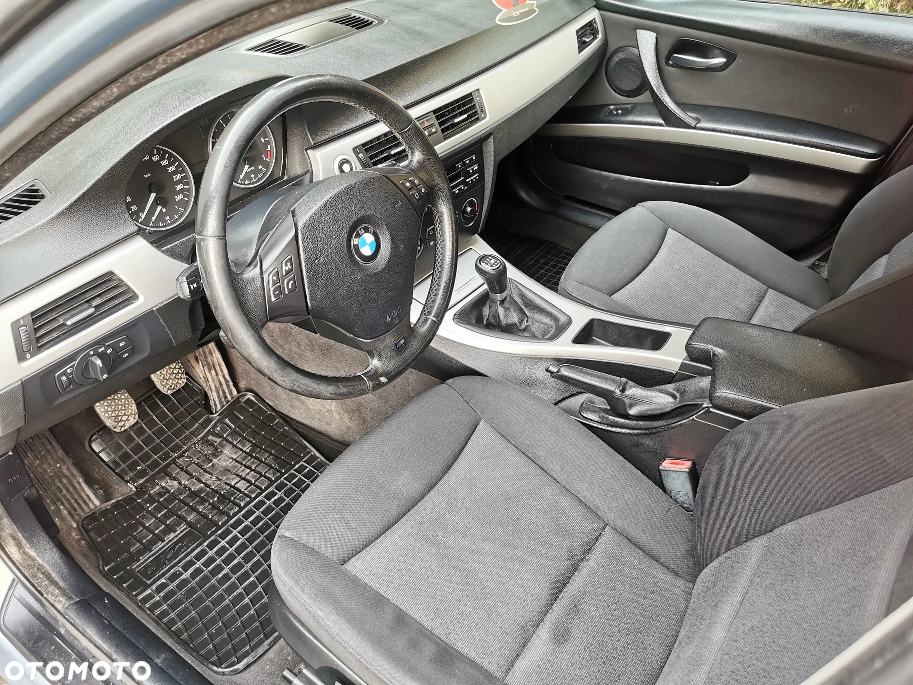 BMW Seria 3 320i - 8