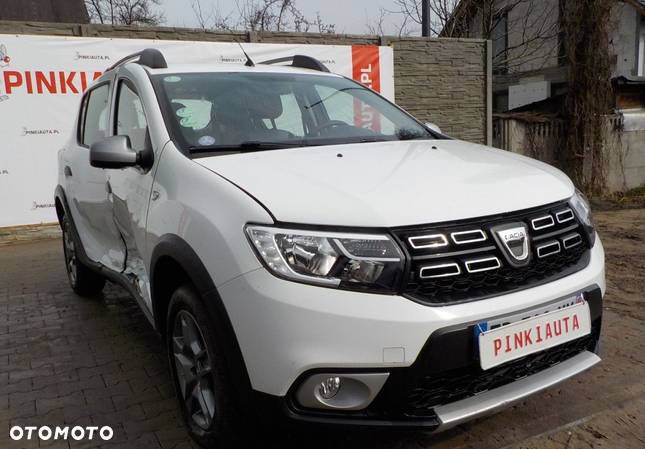 Dacia Sandero Stepway - 1