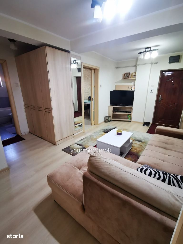 Apartament 3camere cu centrala Craiovita Sif 3/5