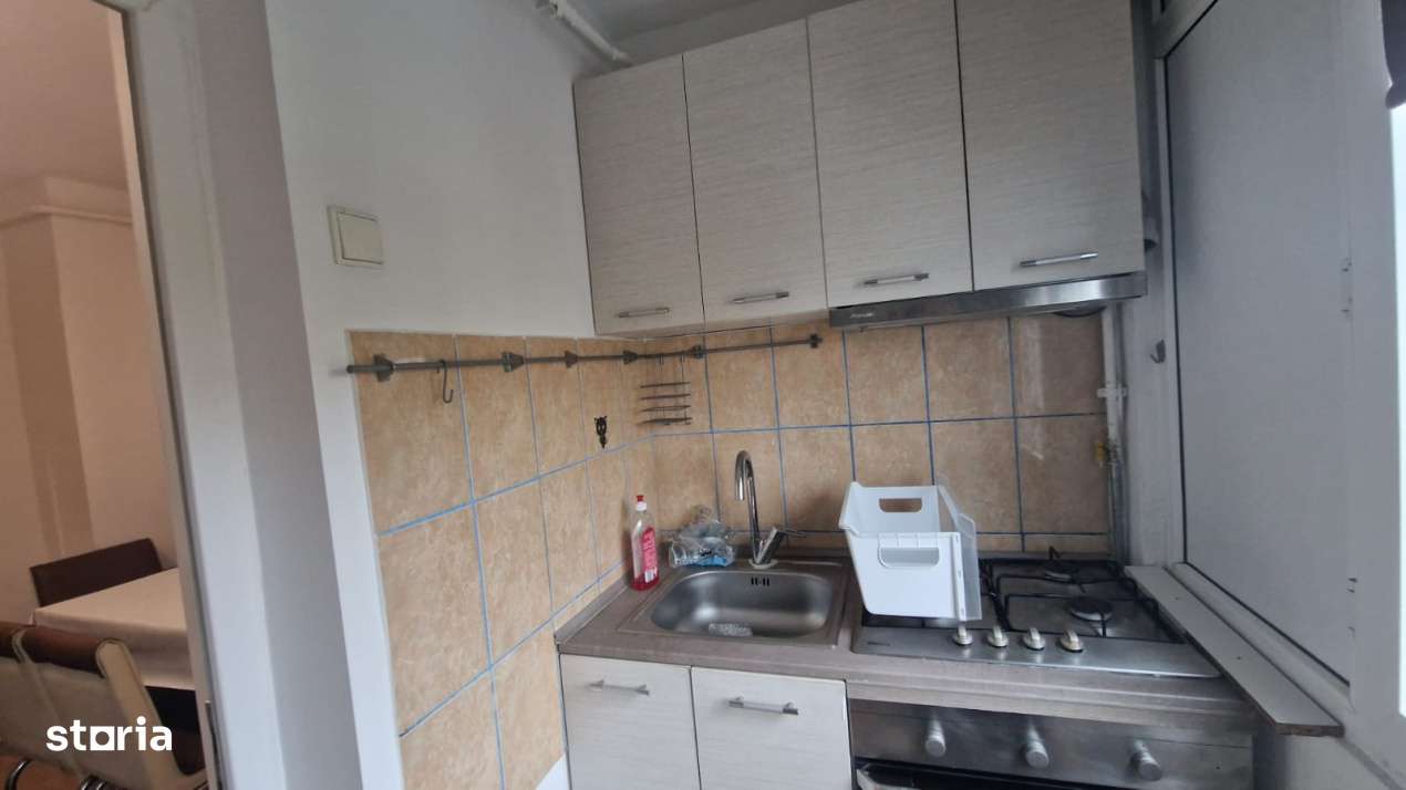 Apartament 2 camere, decomandat, 53mp, cartier Brazda, zona Unitatea M - Imagine principală: 5/8