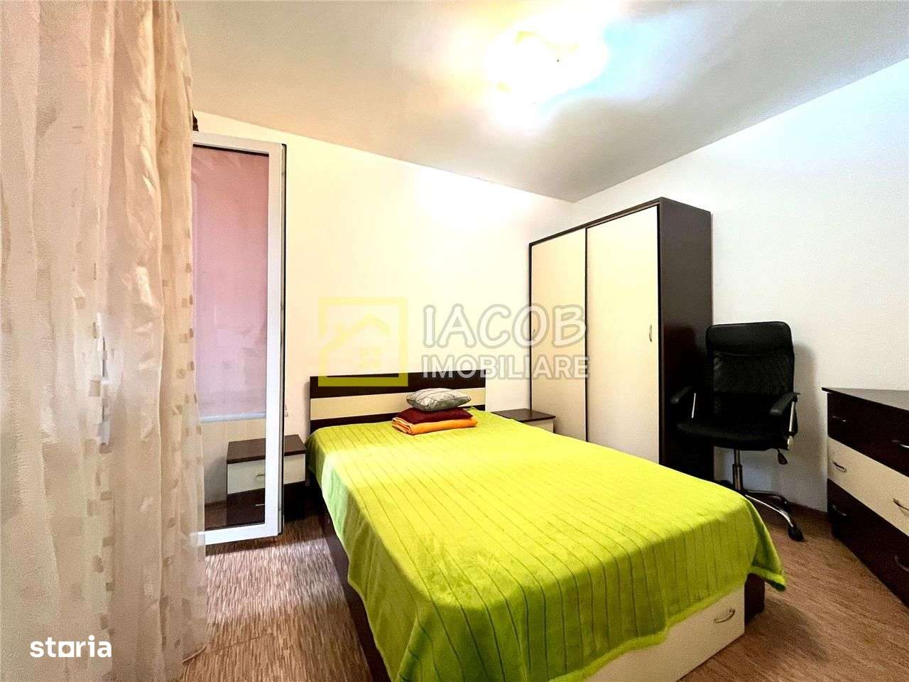 Apartament doua camere, zona Universitatii - Piata Sud Bacau, etajul 1 - Imagine principală: 3/13