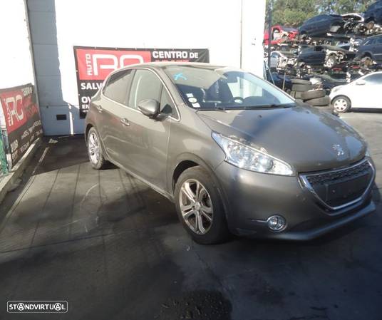 Peugeot 208 de 2012 - 3