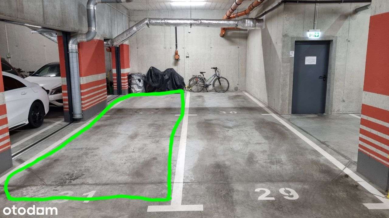 Podwójne Miejsce parkingowe, os. Franciszkańskie