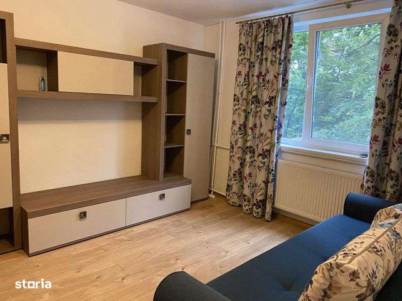 Vanzare apartament 2 camere Calea Bucuresti - Imagine principală: 4/8