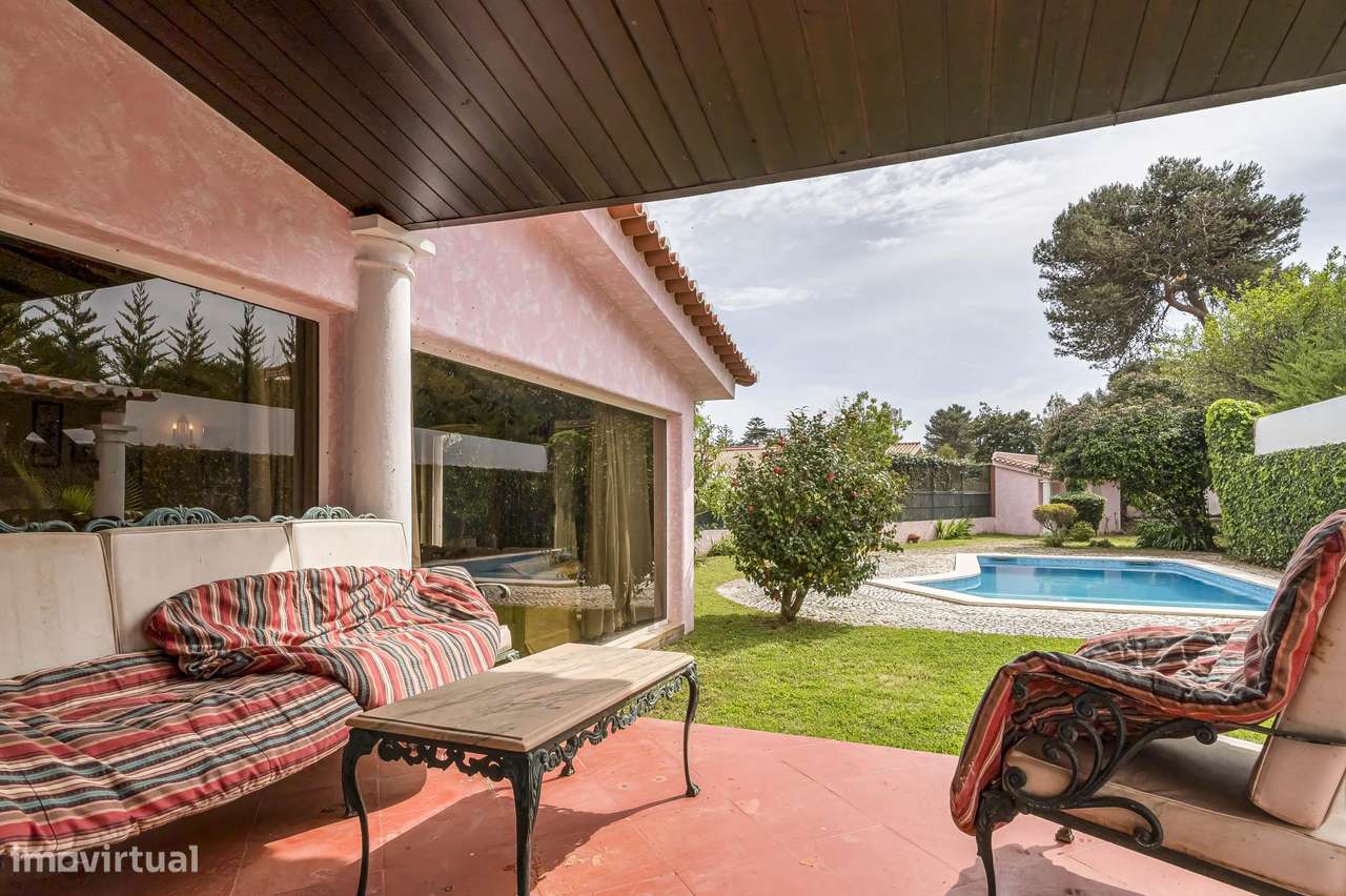 Moradia Exclusiva T4 para Venda em Birre, Cascais, Lisboa - Grande imagem: 3/32