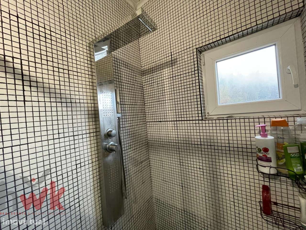 Prédio com 3 apartamentos + Casa T3-12