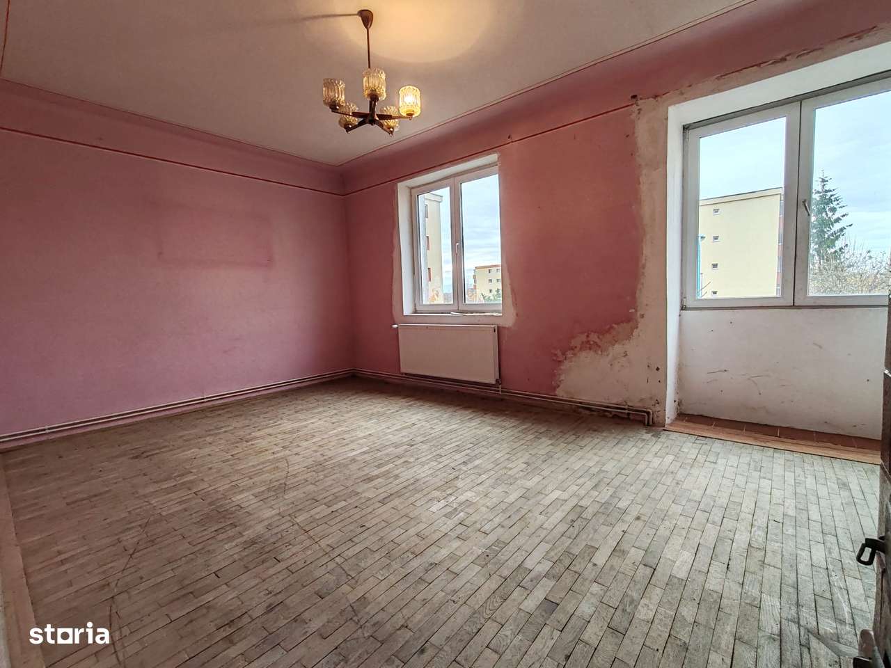 Apartament 3 camere structură foarte mare-8