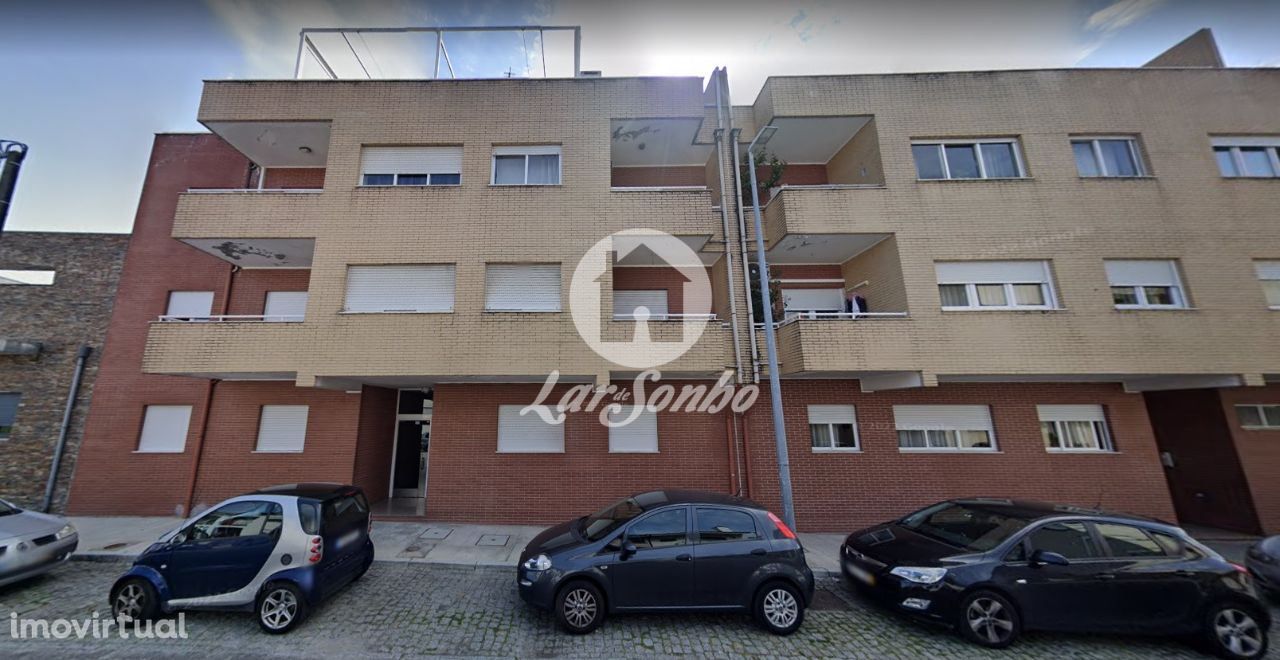 Apartamento T1 em Valongo