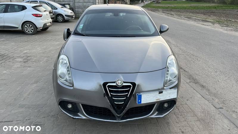 Alfa Romeo Giulietta 2.0 JTDM 16V - 9