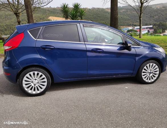 Ford Fiesta 1.6 TDCi ECOnetic - 10