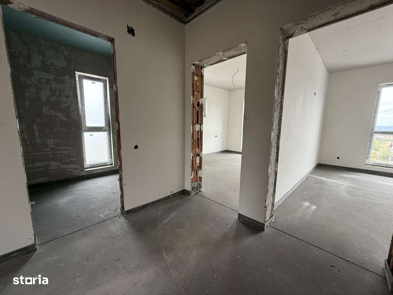 CASA NOUA, PE COLT- cu PIVNITA, POD, 3 Dormitoare- C. Cisnadiei-5