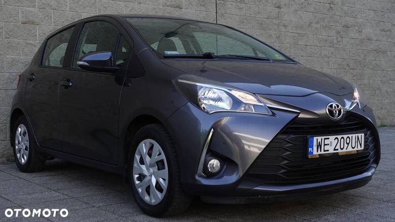 Toyota Yaris 1.0 Premium - 3