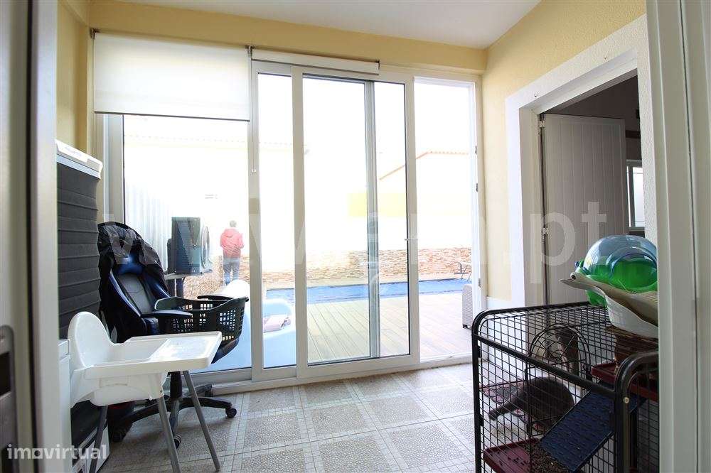 Moradia em Banda V2+1, Venda-11