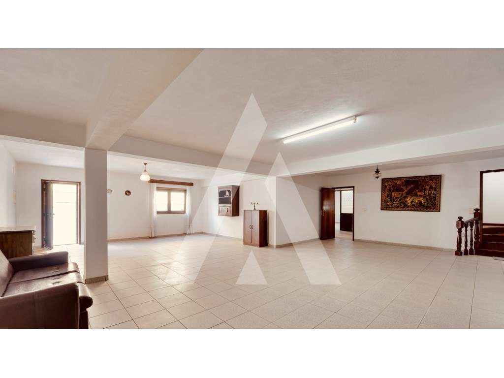 Moradia T4 isolada - Oliveirinha. - Grande imagem: 2/16