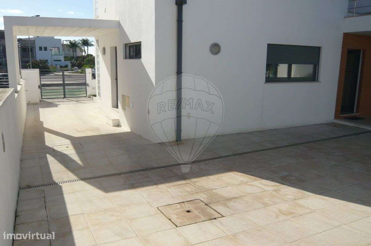 Moradia T4 para venda - Grande imagem: 4/50