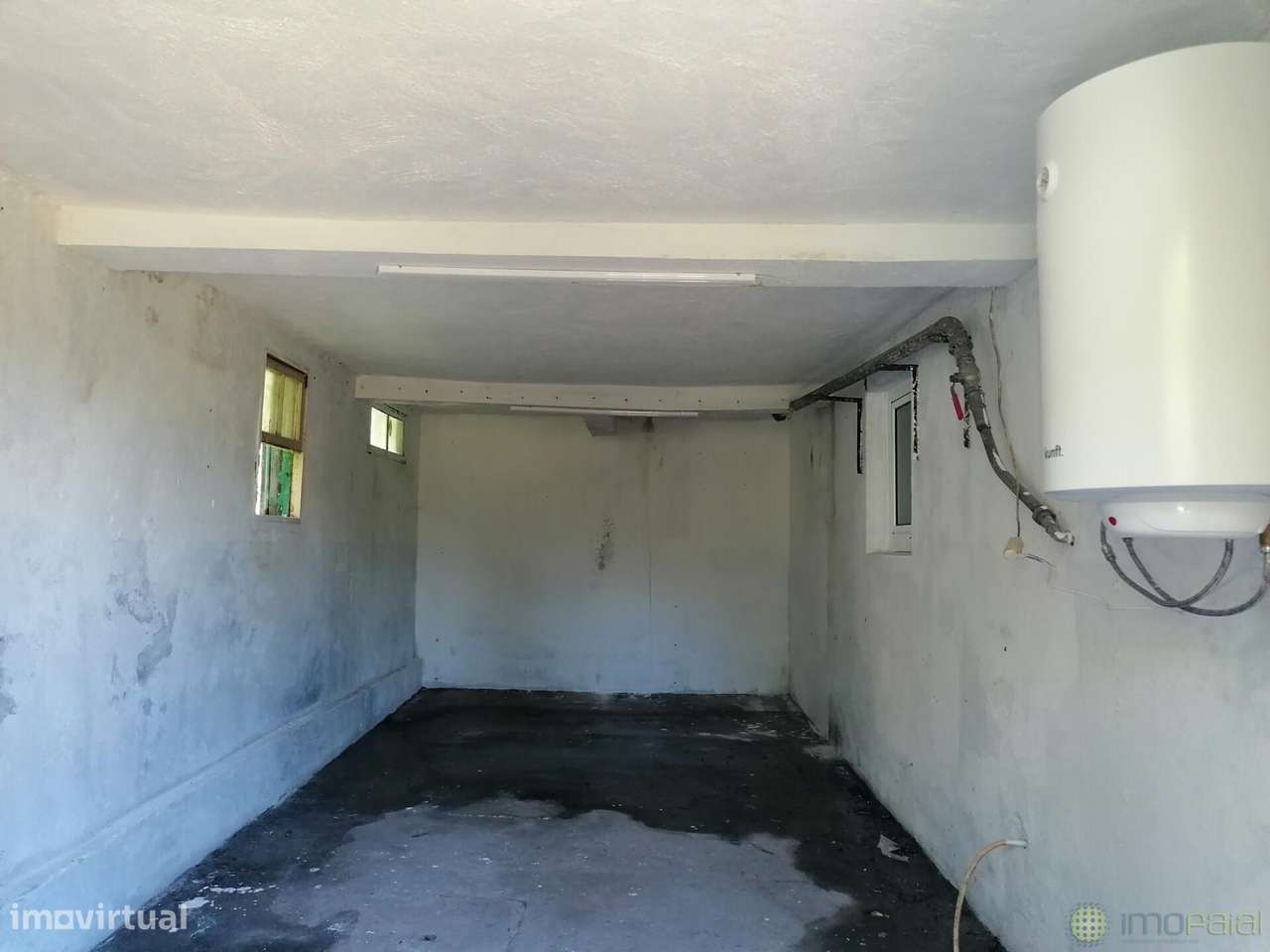 Moradia na canada das adegas no Capelo-17