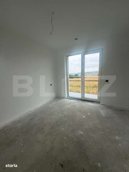 Casa superba, 5 camere, 126 mp, 6 ari teren, zona Patrauti - Imagine principală: 5/13