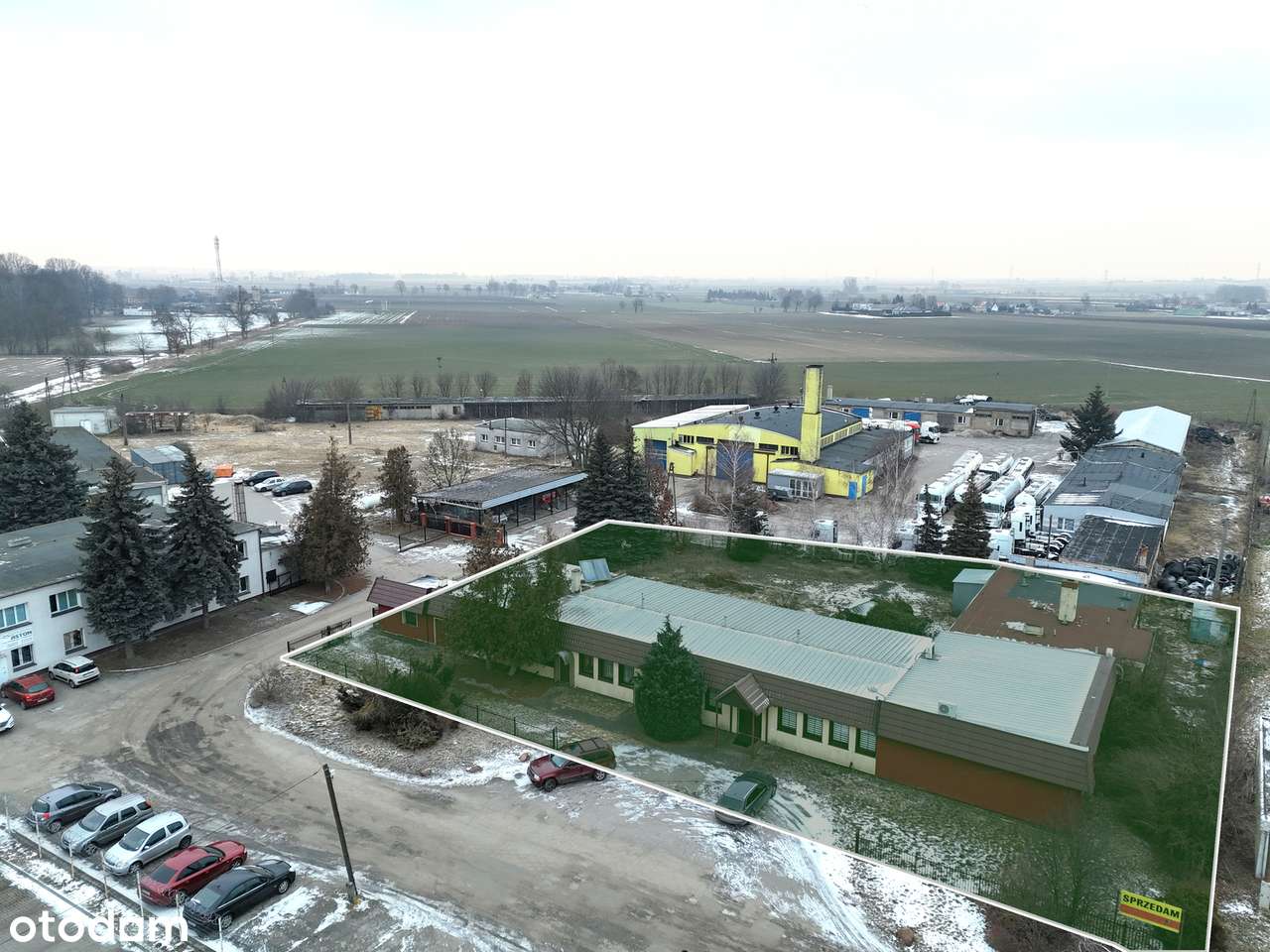 Obiekt mieszkalno-usługowy o pow.740m2 w Strzelnie-0