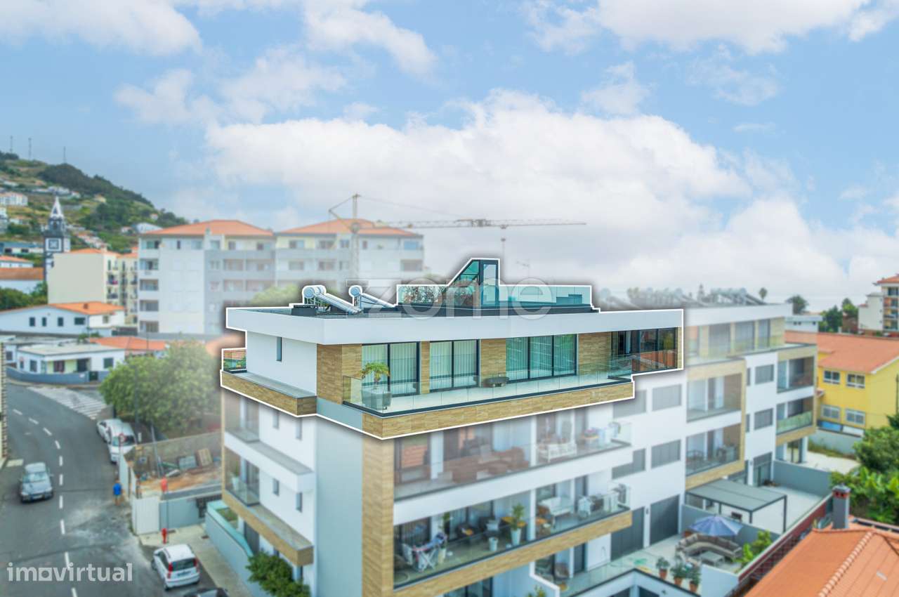 Apartamento T3 Penthouse com Vista Mar e Cidade no Caniço-53