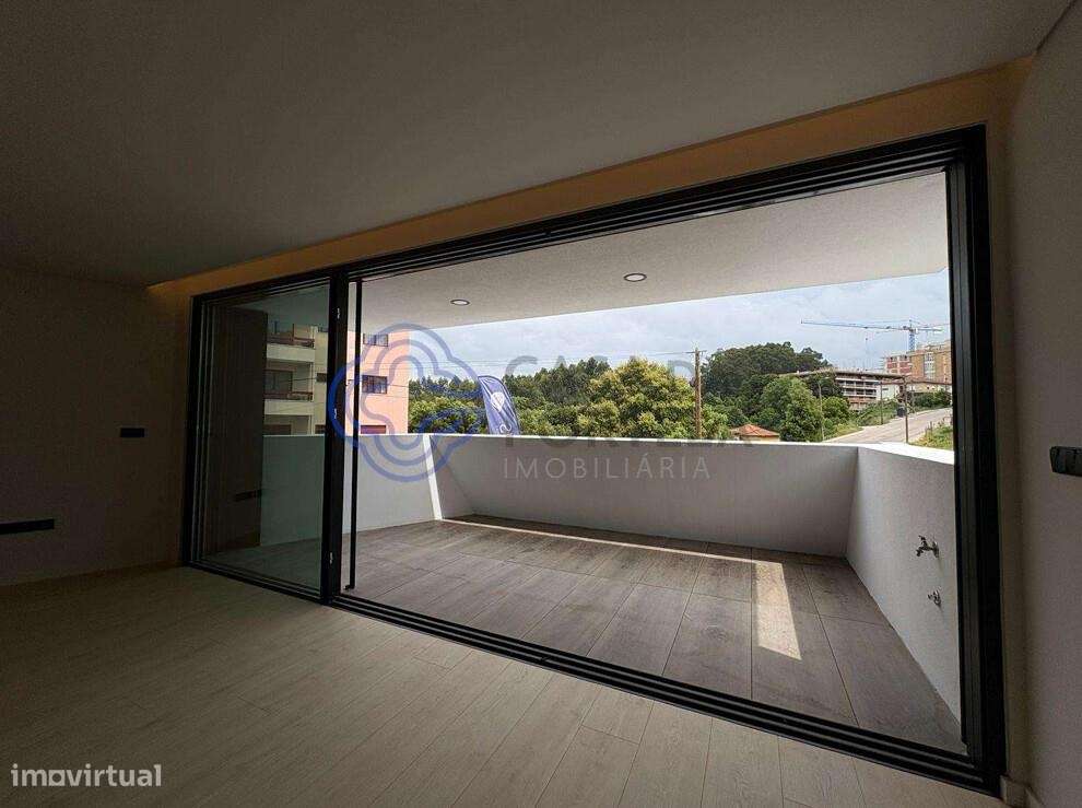 Edifício Bismark: T3 COM TERRAÇO-12