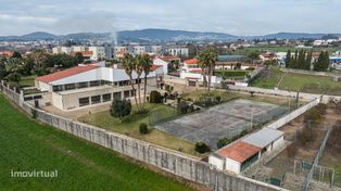 Moradia de luxo com 4 suites, piscina interior e court de ténis - Grande imagem: 2/60