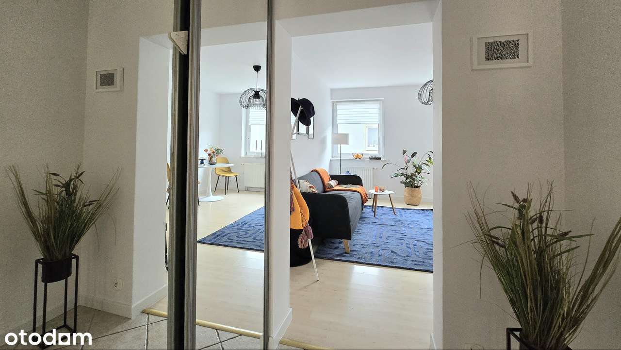 Kawalerka z aneksem sypialnianym i balkonem 35 m2 – przy Malcie-13